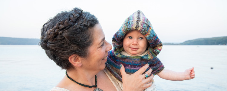 Front Page Baby Hoodola